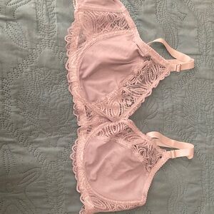 Women's Lace Underwire Bra - Pink